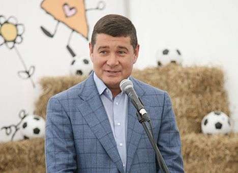 Дело Онищенко: Разворовывали миллиарды