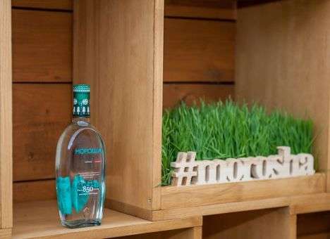 Выпущена новая водка для летних коктейлей