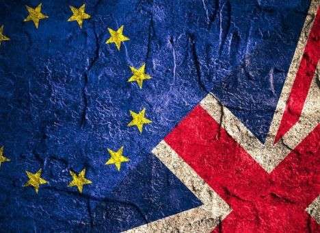 Я европеец: Шокированные британцы признаются Европе в любви