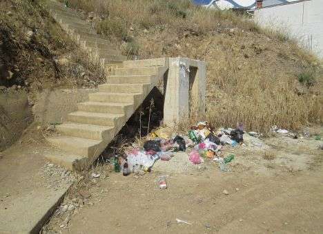 Россияне отдыхают в «гадюшниках»