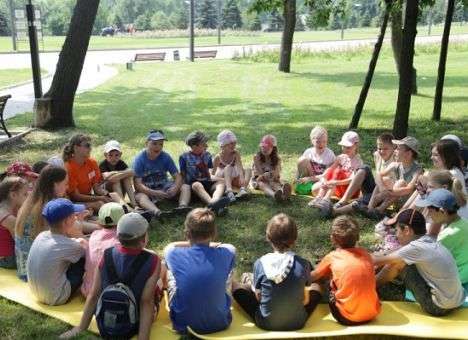 «Мирное лето – детям Донбасса – 2016»: Штаб Ахметова запускает программу отдыха