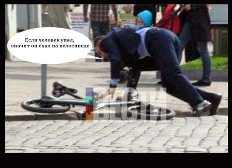 С велосипеда можно упасть: Соцсети высмеяли новый ляп Кличко (ФОТО)