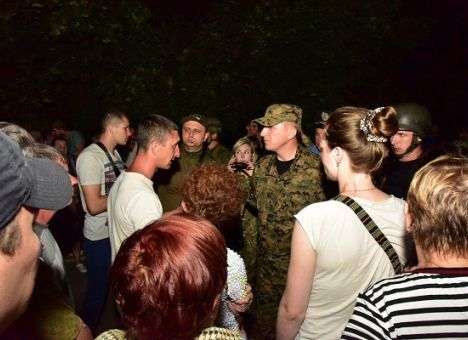 Опубликованы лица бунтарей против бойцов ВСУ в Торецке (ФОТО)