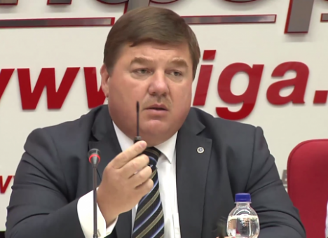 Известного адвоката в Киеве подслушивали через тушь для ресниц (ФОТО)