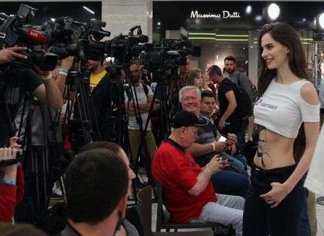 Найдена самая красивая фанатка бокса (ФОТО)