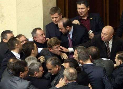 Украина стала мировым лидером по дракам в парламенте - Парубий