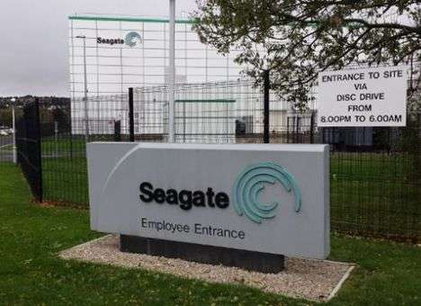 Seagate планирует уволить каждого седьмого сотрудника