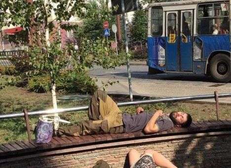 Разрыв шаблона: Мариуполь шокировал донетчанина людьми на улицах и трезвостью бойцов