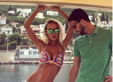 Фейерверка не получили, мы в шоке: Богатая россиянка расстроилась из-за отмены салюта после трагедии в Ницце