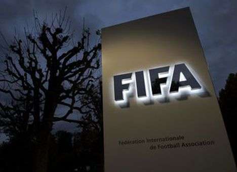ФИФА отстранила бывшего главу немецкого футбола