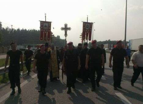 Крестный ход оказался неудержимым