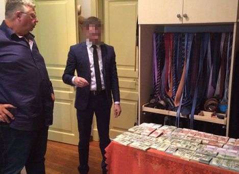 Чудо-семья: Главный таможенник РФ рассказал, откуда у него 67 миллионов