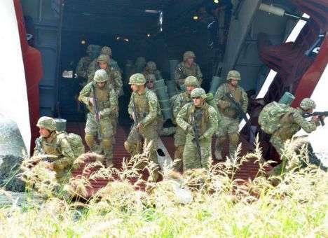 Итоги Sea Breeze-2016: Более 400 прыжков с парашютом, 166 часов в небе и 75 часов под водой (ФОТО)