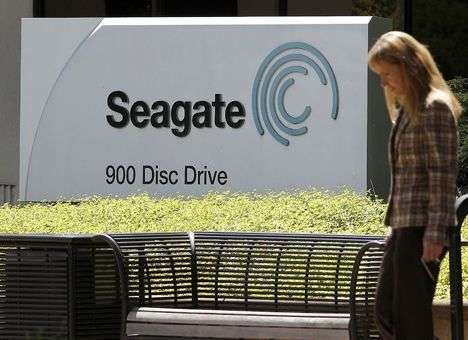 Прибыль Seagate упала на 50%