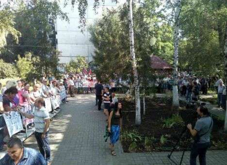 В Харькове суд снял арест со счетов ХТЗ