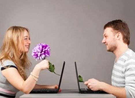 Медики сообщили о негативном влиянии интернета на сексуальную жизнь