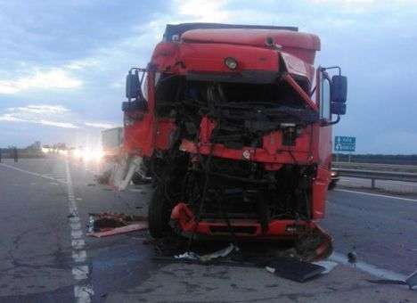 Опубликованы первые кадры с места ужасного ДТП, в котором погибли 8 человек (ФОТО, ВИДЕО)