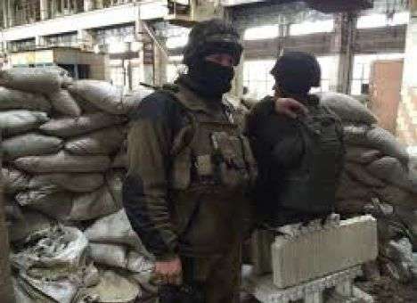 В Адеевкее идет ожесточенный бой