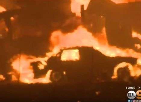 Калифорнию сжигает один человек (ВИДЕО)