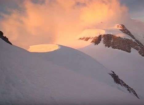 «Проклятая гора» убила туристок и гида