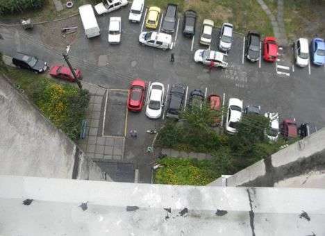 В Киеве парень погиб, выйдя на балкон покурить (ФОТО)