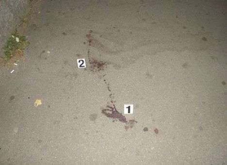 В Киеве велосипедист разбил водителю голову металлической палкой (ФОТО)