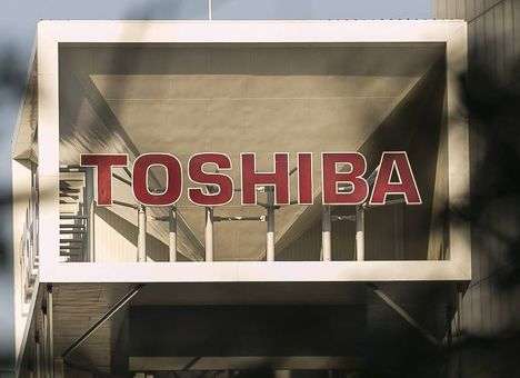 Против Toshiba подан иск на $119 миллионов за сокрытие убытков