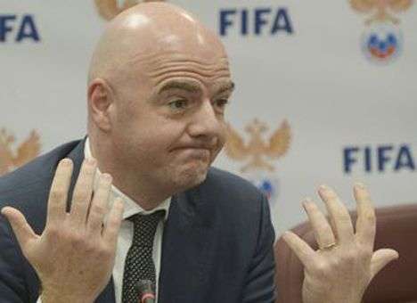 СМИ рассекретили зарплату президента ФИФА