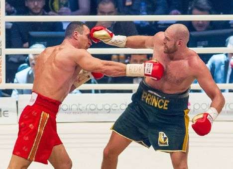 Стала известна причина, по которой задерживается матч-реванш между Кличко и Фьюри