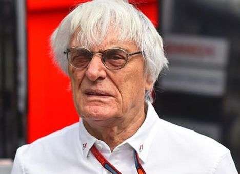 Экклстоун останется боссом Формулы 1 еще на три года