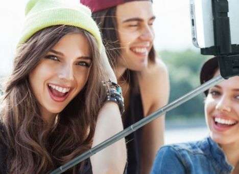 Как селфи делают людей счастливее, рассказали ученые