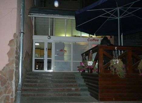 Сотрудника «вырубил» и связал: В Киеве очередной налет на офис (ФОТО)