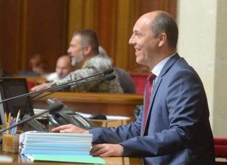 Нардепы под аплодисменты признали выборы в РФ нелегитимными