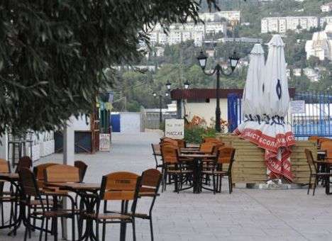 Оккупанты заставят туристов платить за Крым