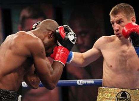 Украинский боксер завоевал первый чемпионский титул (ВИДЕО)