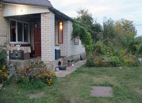 Мужчина на Харьковщине всадил нож в сердце жены (ФОТО)