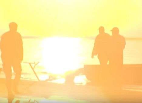 Российский артист Ярмольник во время интервью пошел драться с рыбаками (ВИДЕО)