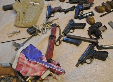 Столичный вор шокировал полицию оружейным арсеналом (ФОТО)