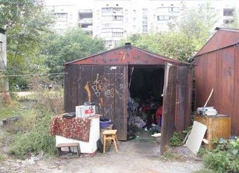 В Киеве расследуют загадочную смерть мужчины и женщины (ФОТО)