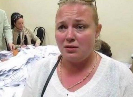 Известную «плакальщицу» боевиков обвинили в краже «гуманитарки»