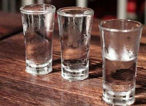 В Украине не утихает алкогольный мор