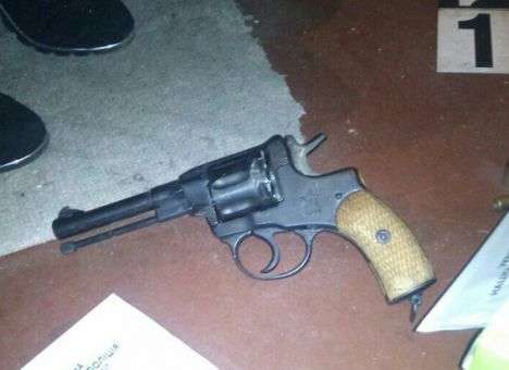 В Киеве злоумышленники устроили стрельбу по людям