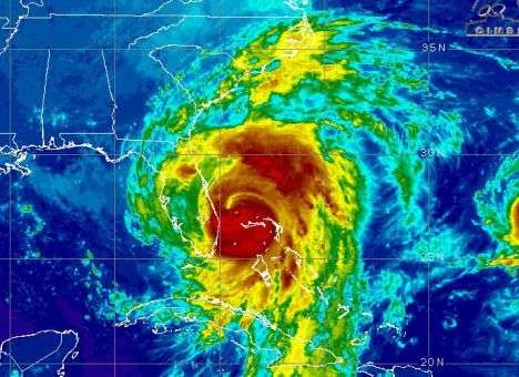 Он сильнее, чем ожидалось: К США приближается «монстр»