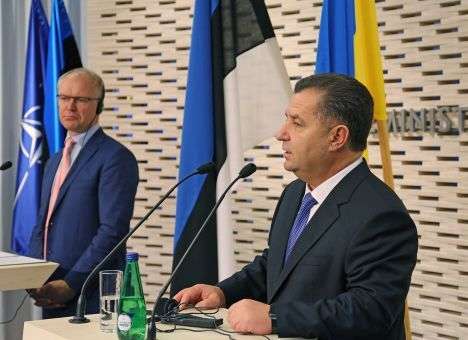 Полторак в Эстонии заявил о невозможности войны с РФ