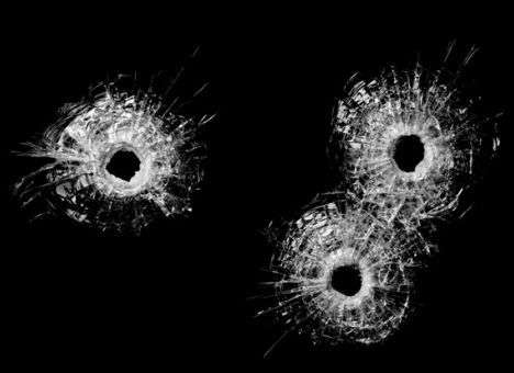 Опасаясь за жизнь, украинцы превращают свои авто в «танки»