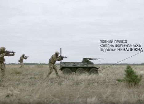 Украина впервые показала миру своего «воина будущего» (ВИДЕО)