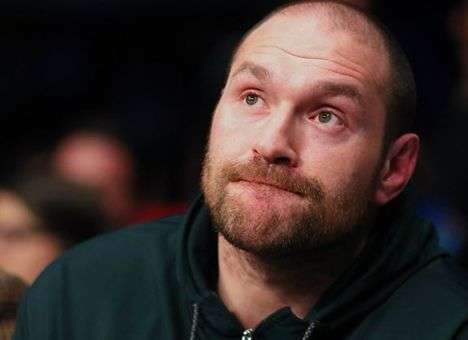 У Фьюри заберут чемпионский пояс