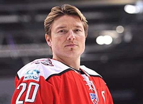 Знаменитый украинский хоккеист завершил карьеру