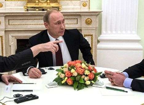 Путин, Меркель и Олланд решали судьбу Украины без Порошенко