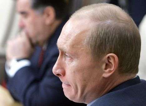 У Путина есть причины бояться Клинтон, - CNN